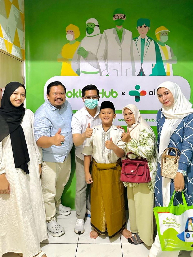 https://adskhan.khitanan.id/dirmember/00000002/loexman2003/photo-13022-9290-l-202403051001.jpg